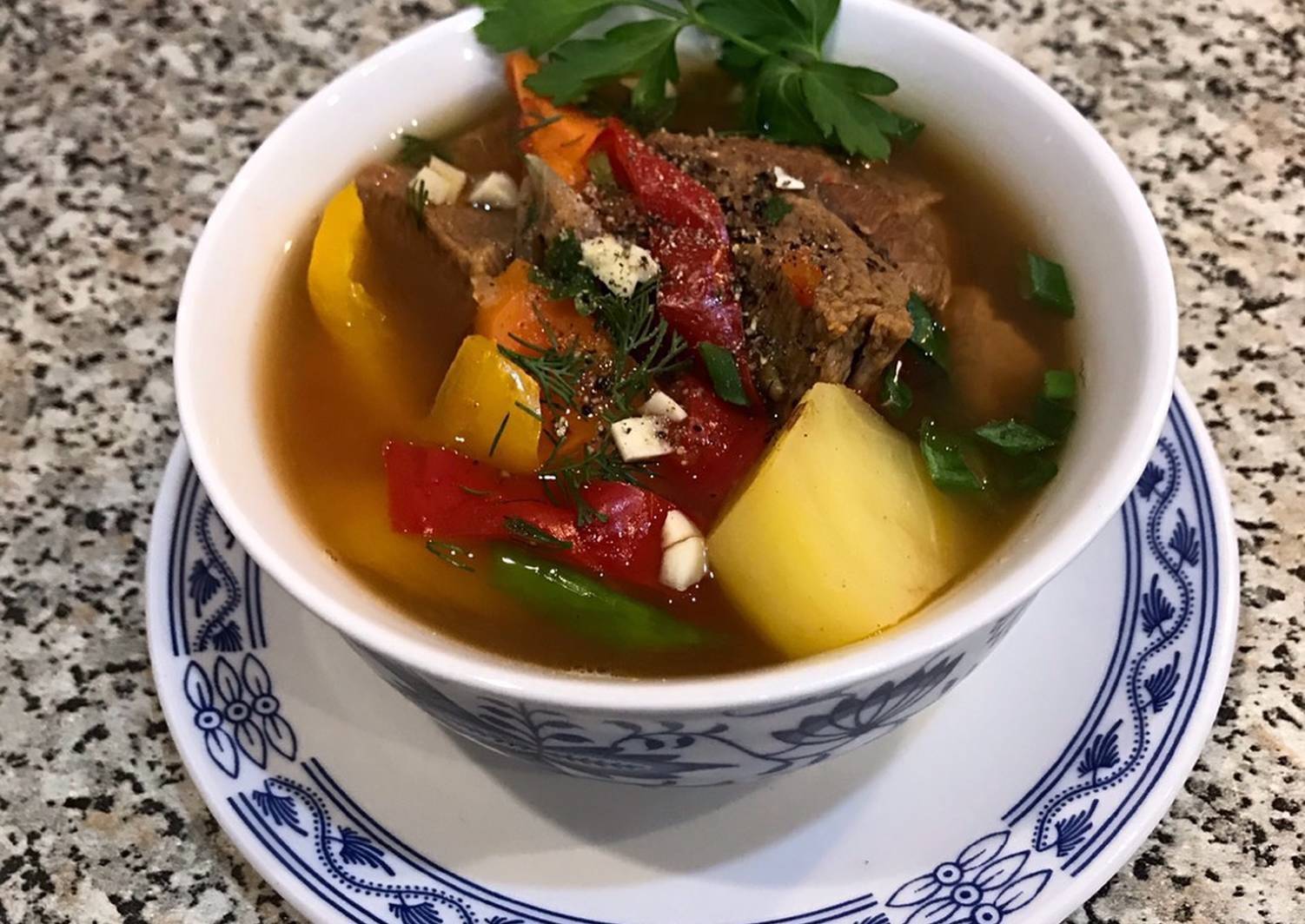 Шурпа классическая – вкус и аромат в каждой ложке! лучшие рецепты шурпы классической с бараниной, говядиной, свининой - автор екатерина данилова - журнал женское мнение